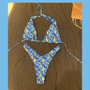 blue floral print swim suit set size small